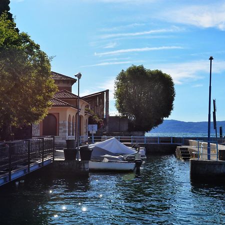 Taverna Affittacamere Gardone Riviera Bagian luar foto