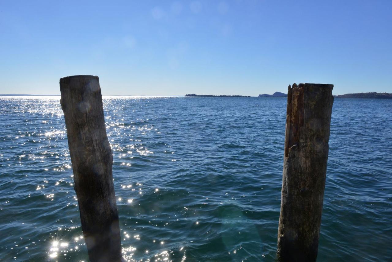 Taverna Affittacamere Gardone Riviera Bagian luar foto