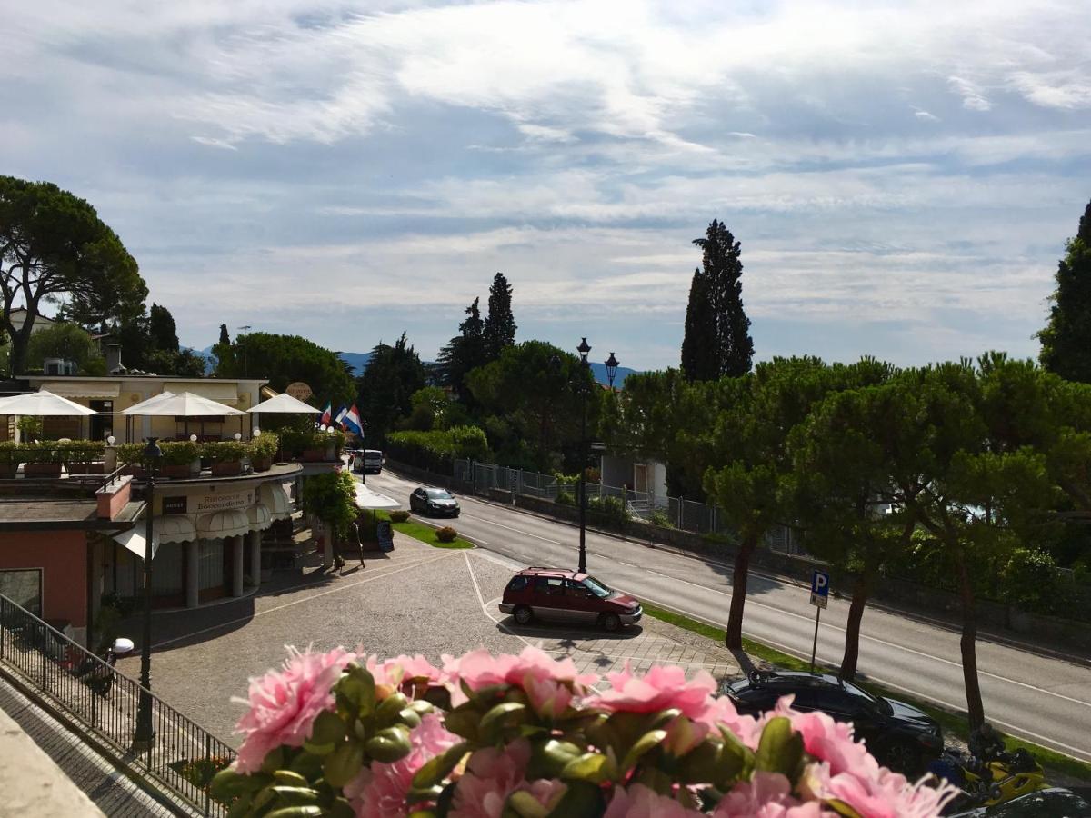 Taverna Affittacamere Gardone Riviera Bagian luar foto