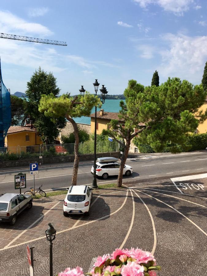 Taverna Affittacamere Gardone Riviera Bagian luar foto