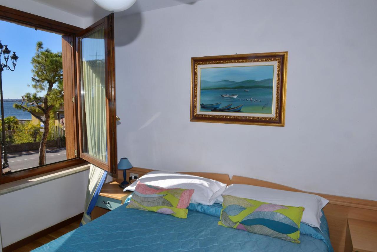 Taverna Affittacamere Gardone Riviera Bagian luar foto