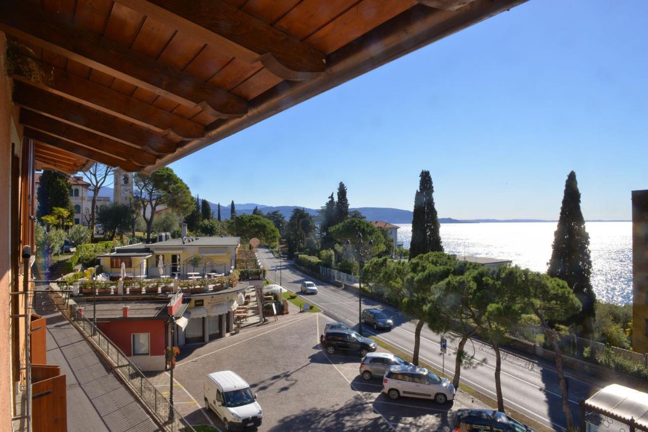 Taverna Affittacamere Gardone Riviera Bagian luar foto